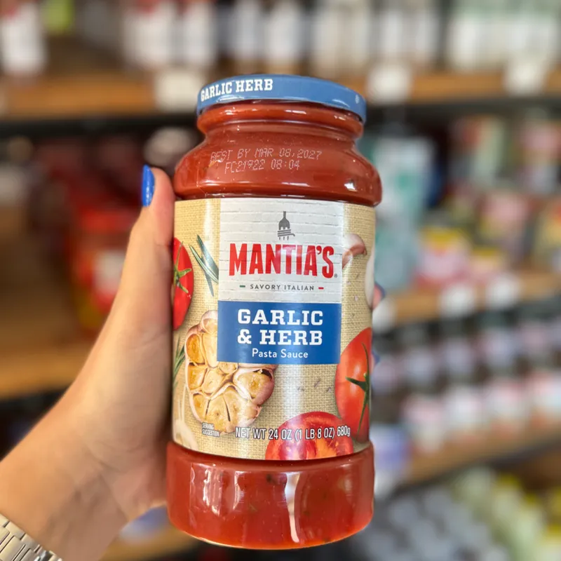Salsa de tomate condimentada con ajo MANTIA’S