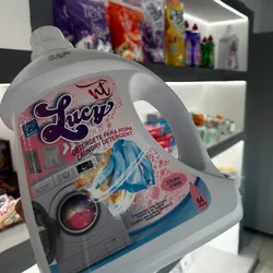 Detergente líquido Lucy 3.78 Lt