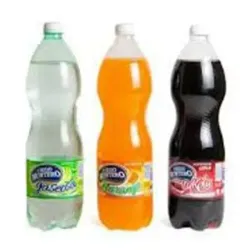 Refrescos de pomo Nacionales