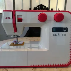 Máquina de coser electrica profesional PRACTIK 9 con bobina metálica, pedal y accesorios