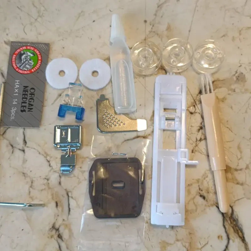 Máquina de coser profesional PRACTIK 9