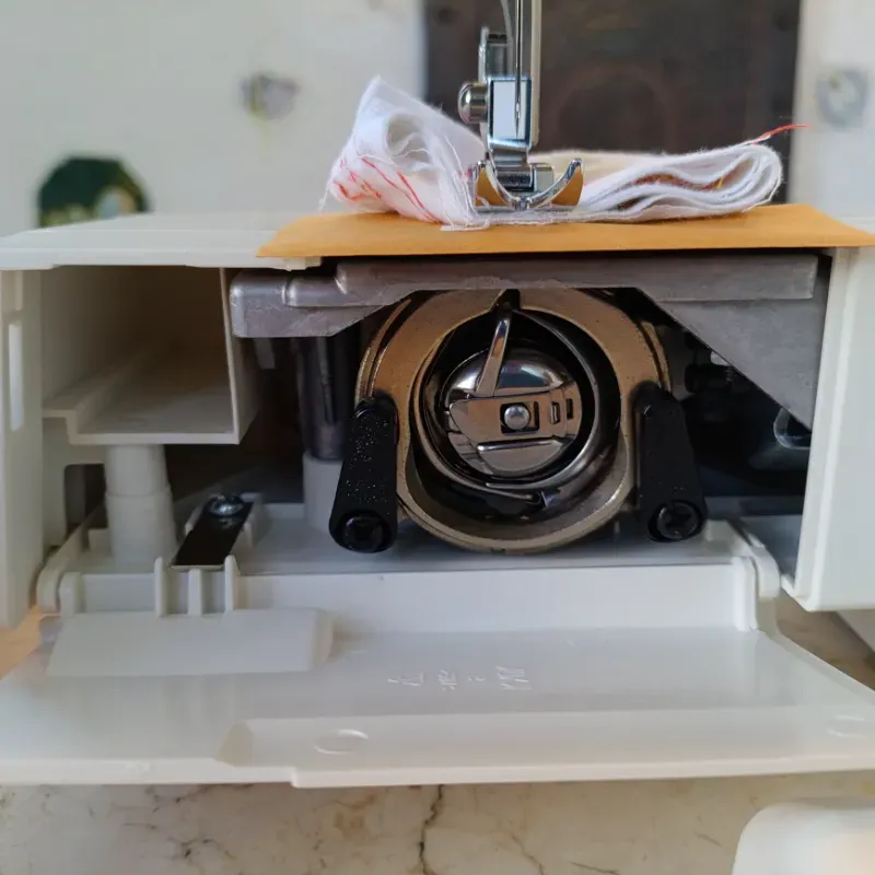 Máquina de coser profesional PRACTIK 9