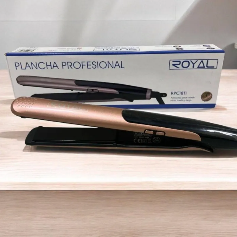 PLANCHA PROFESIONAL MARCA ROYAL, PARA KERATINA Y OTROS TRATSMIENTOS.