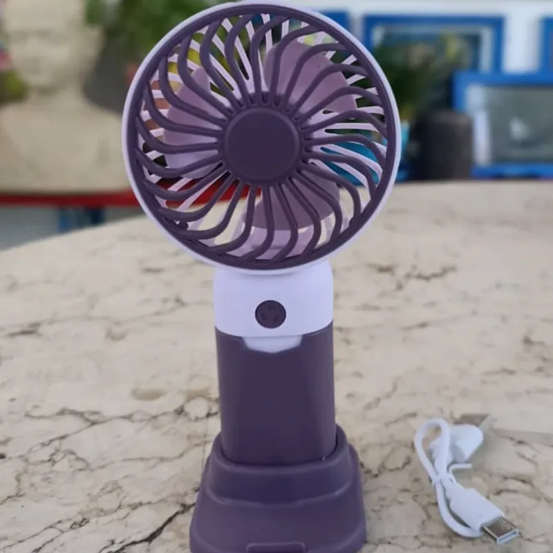 Ventilador recargable de mano