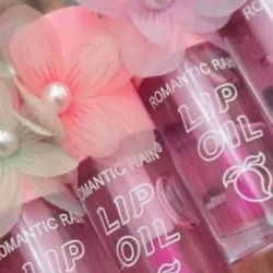 Lip Oil  ROMANTIC RAIN ( Sabor Fresa )