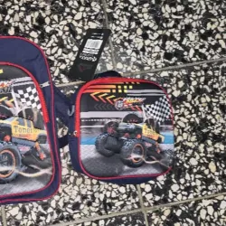 Juego de mochila y lonchera