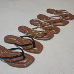 Sandalias básicas