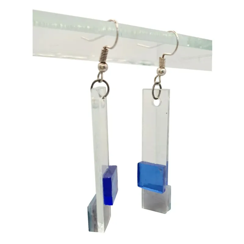 Aretes Alternos de Vidrio Azul 2