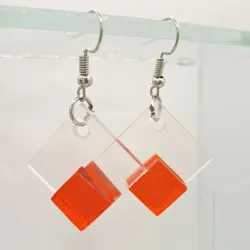 Aretes Cuadrados de Vidrio Rojos