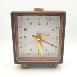Reloj de Madera Cuadrado