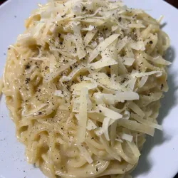 Pasta Cacio e Pepe