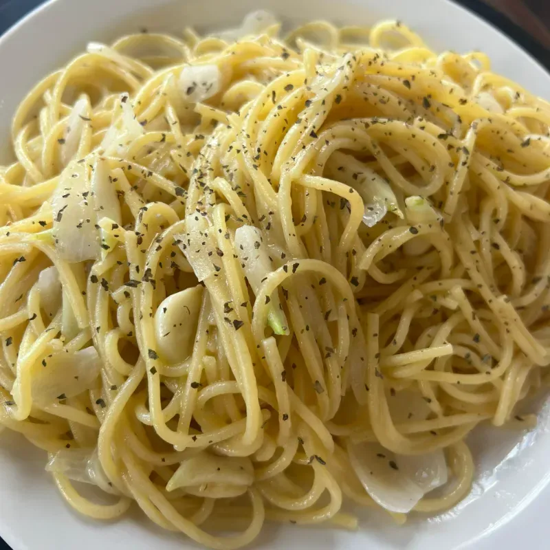 Spaguettis al ajillo