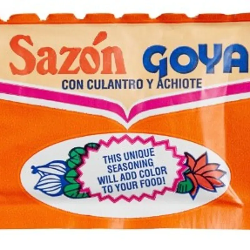 Sazón Goya con culantro y achiote