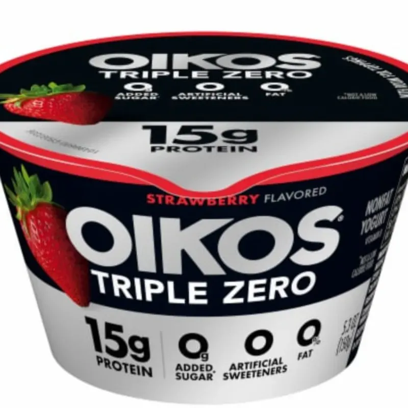 Yogurt triple Zero de fresa, Oikos, 5.3 oz