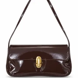 Bolso de hombro marrón chocolate charol