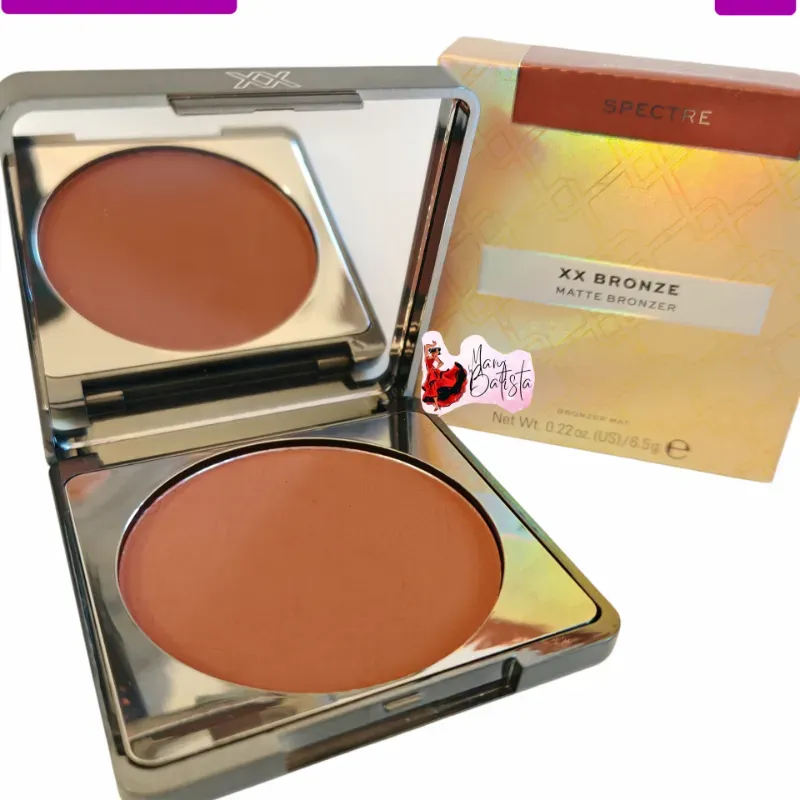 Bronceador en polvo XX Revolution tono Spectre