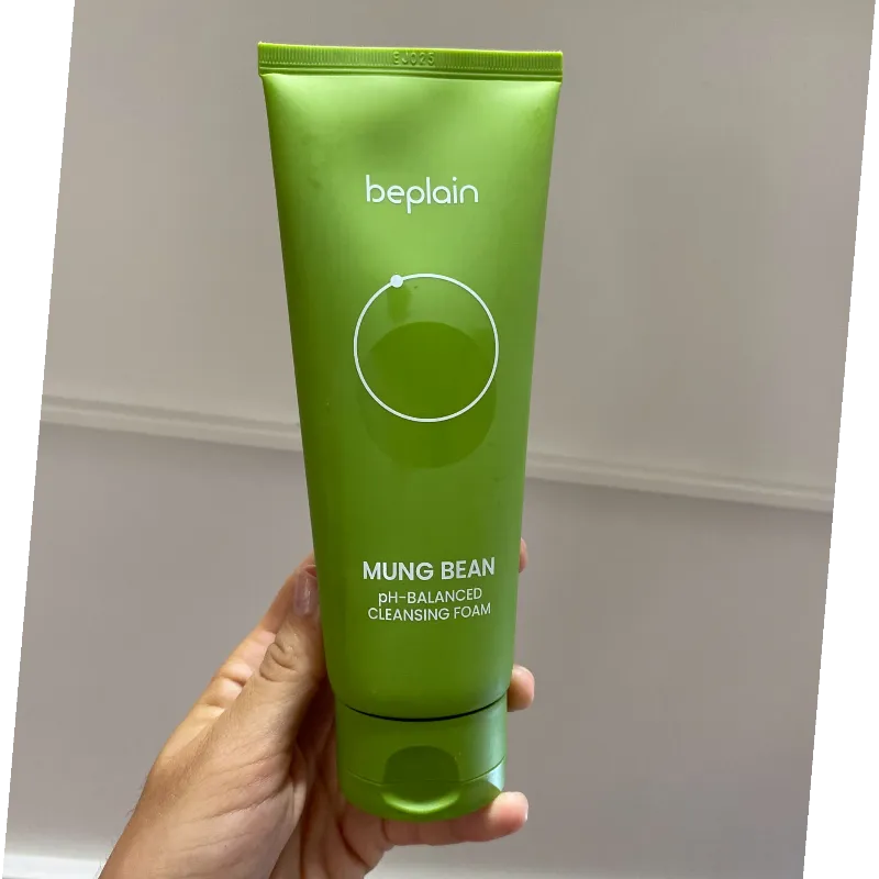 Espuma limpiadora equilibrante de pH Greenful Be Plain