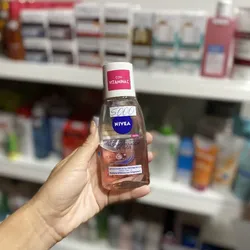 NIVEA Desmaquillador de Ojos Iluminador Waterproof con Vitamina C