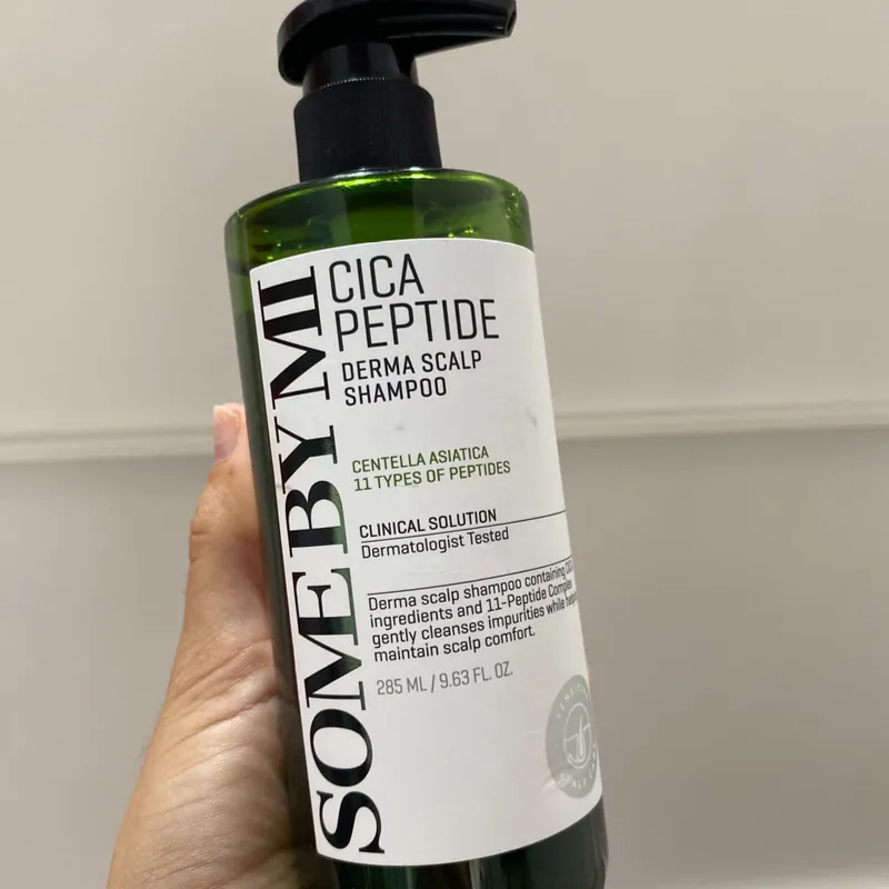 SOME BY MI Cica Peptide Derma Scalp Shampoo