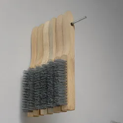 Cepillo de alambre mango de madera