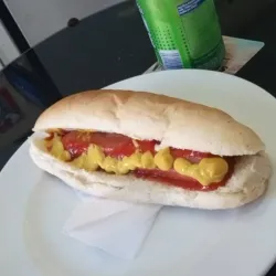 Pan con Perro 