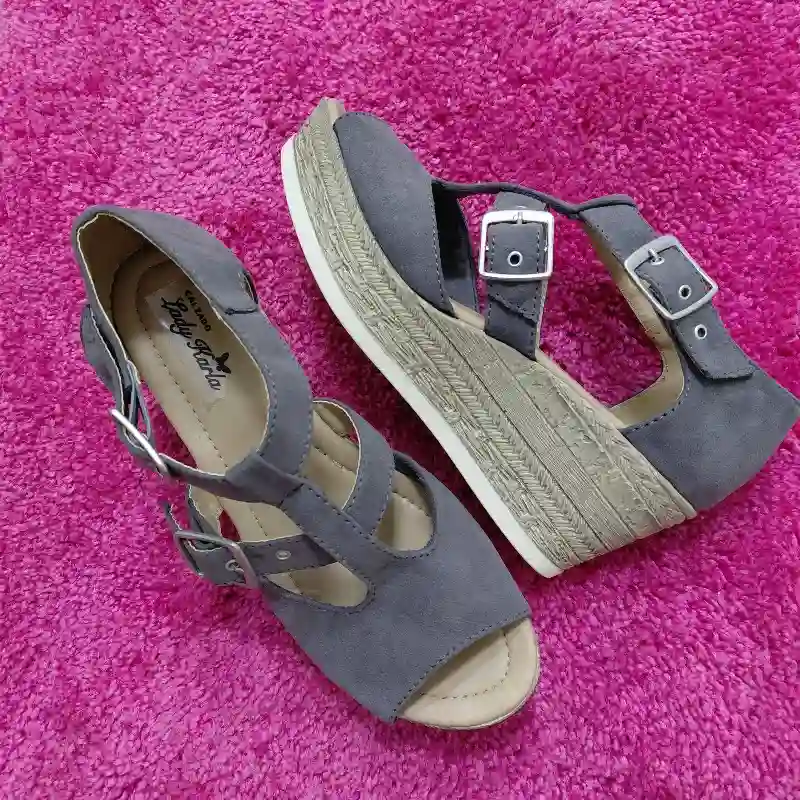 Aurora Faty Gris