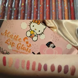 Labiales Matte de Kitty 