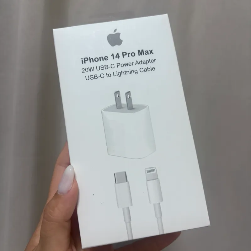 20W USB-C Power Adapter USB-C to Lightning Cable