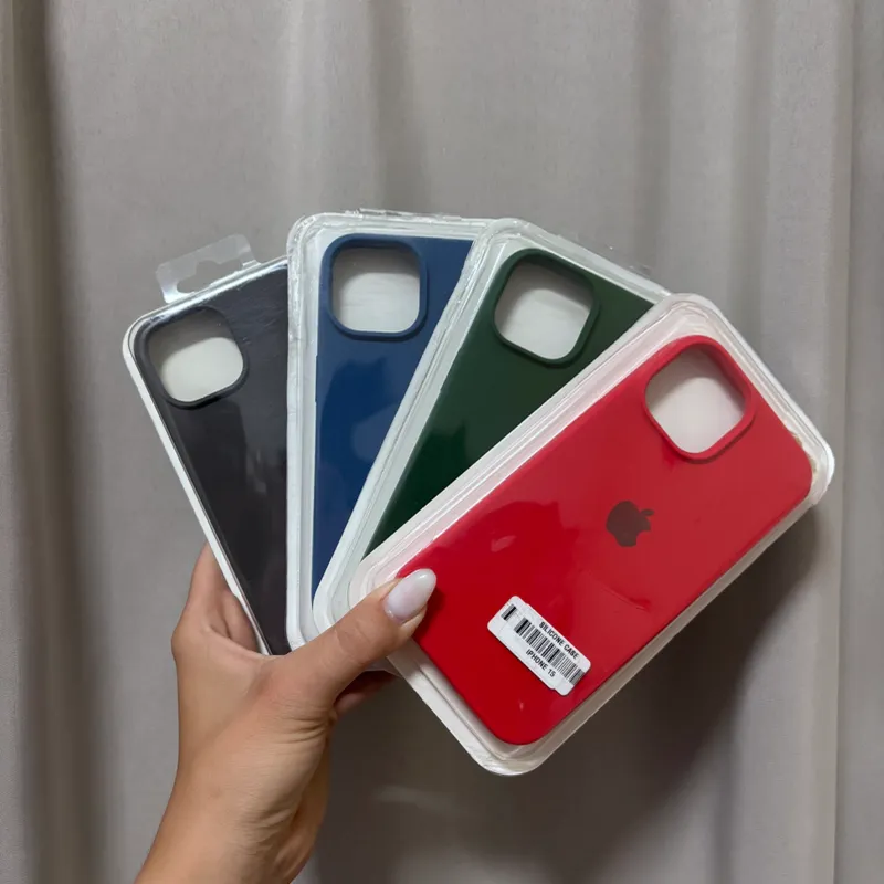 Forros de gamuza iPhone 15