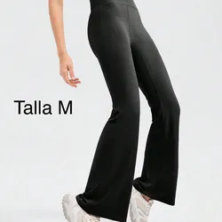 Pantaloneta negra