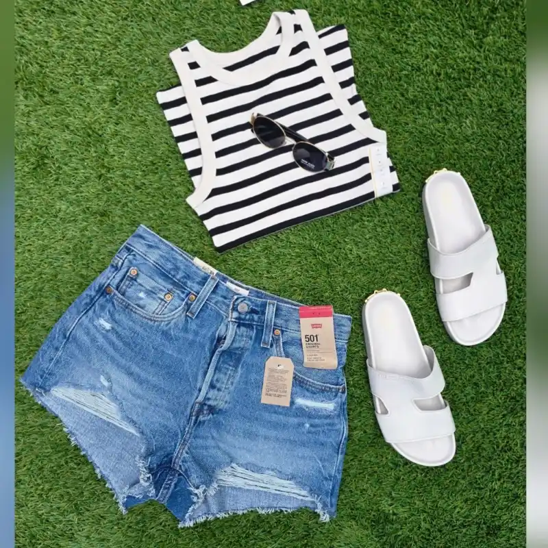 Levi's® Women's 501® Original Shorts