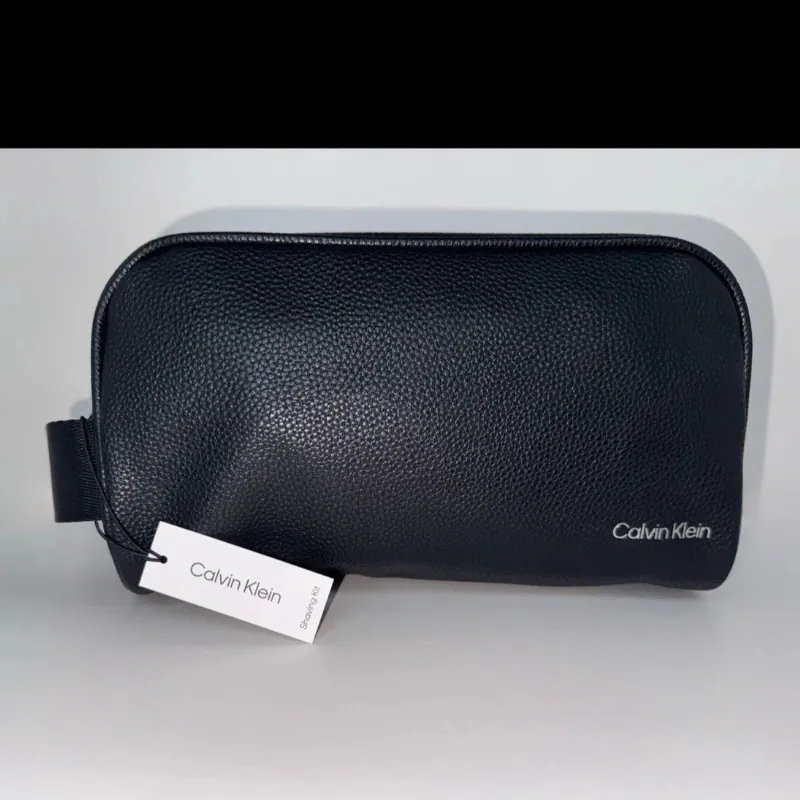 Neceser de Hombre Calvin Klein en Negro