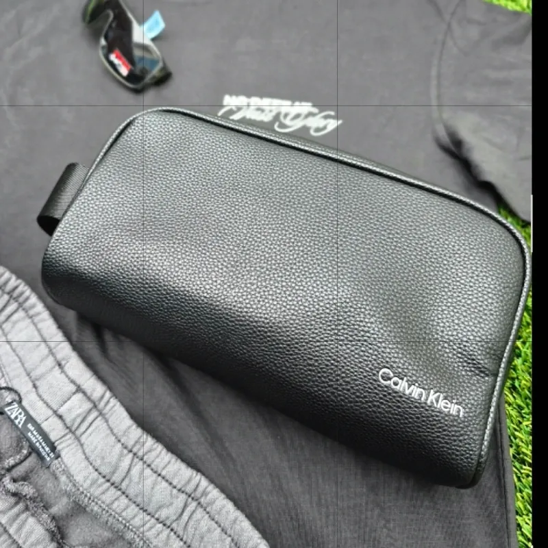 Neceser de Hombre Calvin Klein en Negro