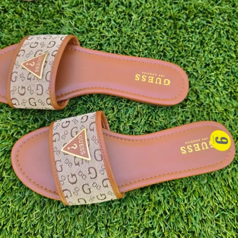 Sandalias GUESS❓️