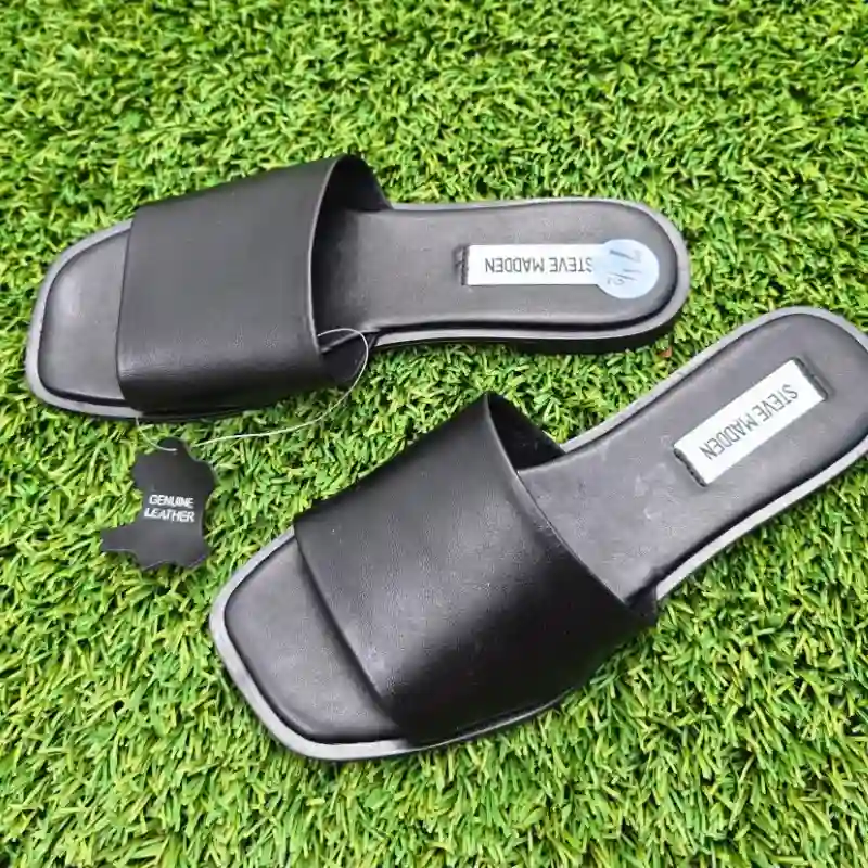 Steve Madden Dakoda Sandal