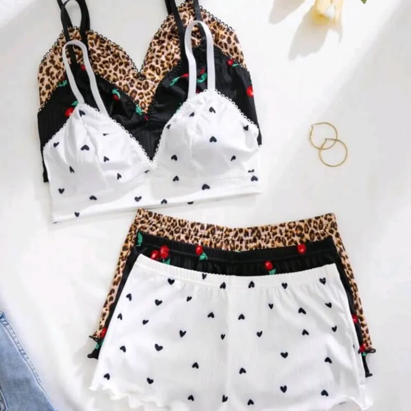 Conjunto pijama top blanco con corazones