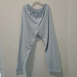 Pantalon largo azul claro