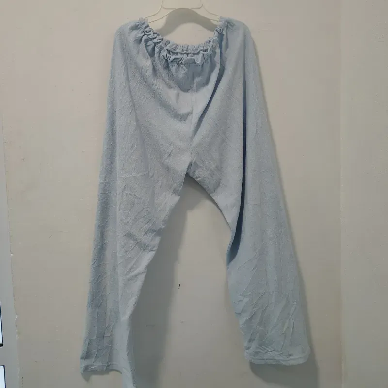 Pantalon largo azul claro