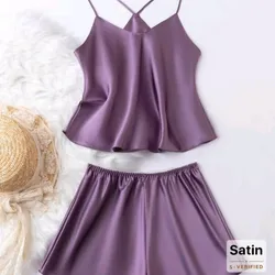 Pijama de 2 piezas de satín color lila