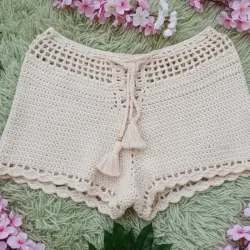 Short Amara