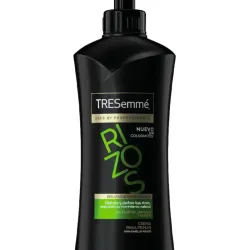 Crema de peinar Tresemme para  cabello rizado 
