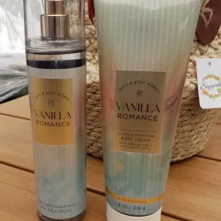 Set de colonia y crema bath and body works 