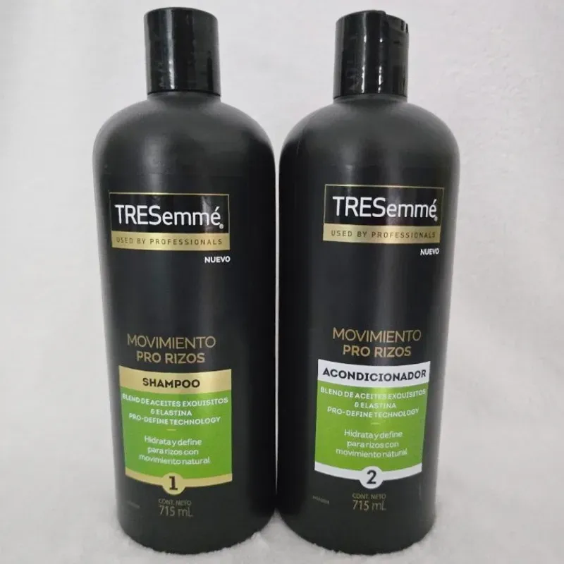 Set de shampoo y acondicionador Tresemme Movimiento Pro Rizos