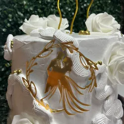 Pastel con decoración para boda
