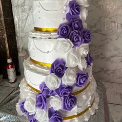 Pastel de 4 pisos