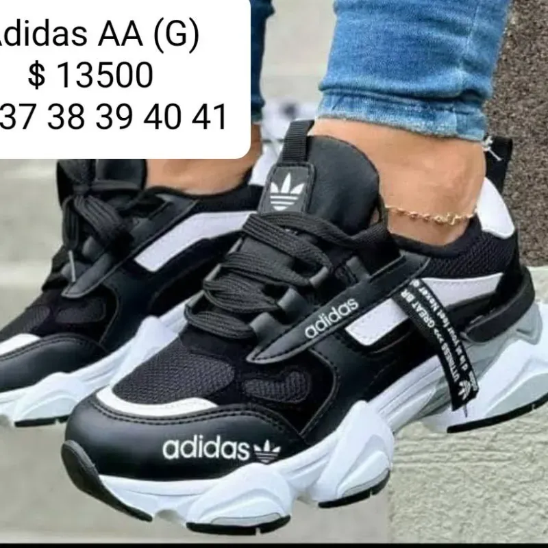 Adidas (Fel)