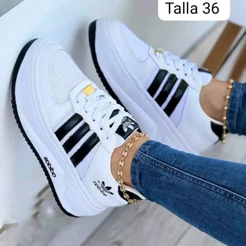 Adidas (M)