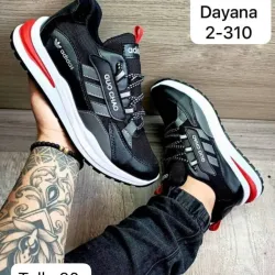 Adidas (M) 