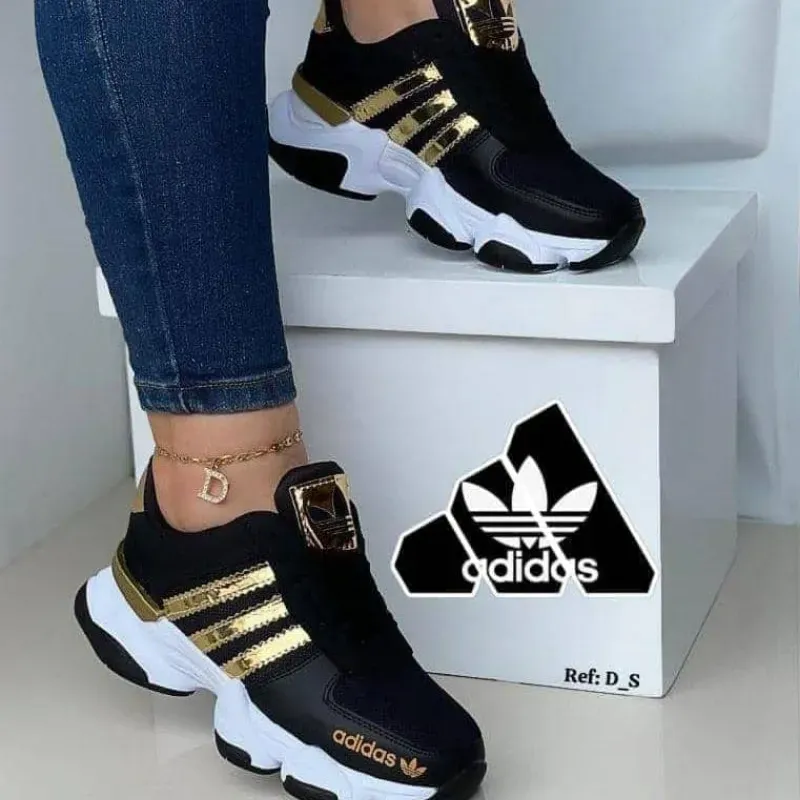 Adidas (M)