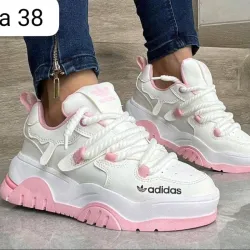 Adidas (M)